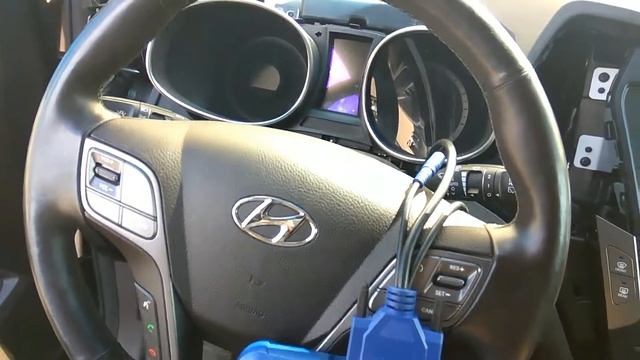 Программирование ключей после угона на автомобиль Hyunday SantaFe прибором skp 900. Key programming смотреть онлайн
