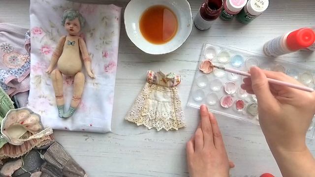 Мастер-класс по тонировке кукольного платья. смотреть онлайн