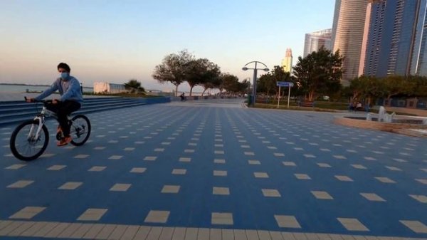 ABU DHABI  CORNICHE BEACH | Abu dhabi Vlogs | Beach | Greatways