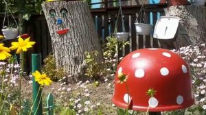 А ведь пни в саду можно оживить! Веселые поделки из пеньков