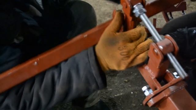 Видеообзор: крепление окучника к мотоблоку Беларус 09Н смотреть онлайн