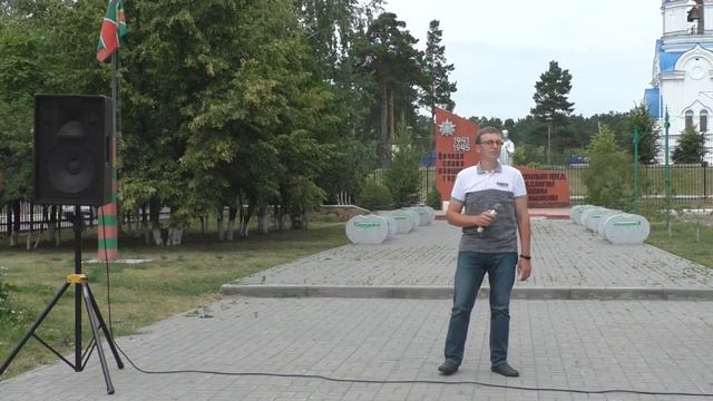 "Платье", исполняет Максим Веревкин смотреть онлайн