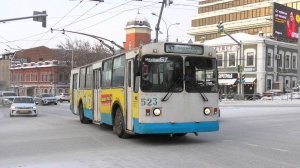 Троллейбус Екатеринбурга ЗиУ-682Г [Г00] борт. №523 маршрут №37 возле Центральной гостиницы