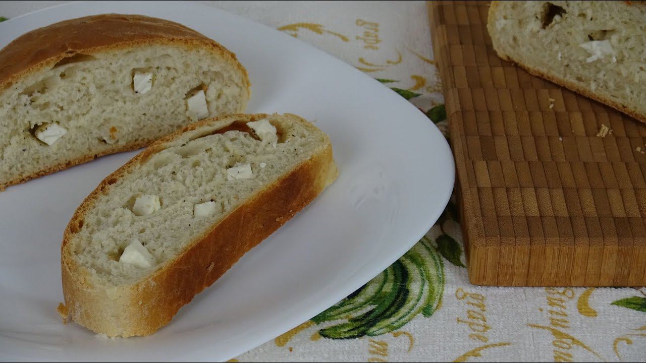 Домашний хлеб с сыром, кунжутом и прованскими травами. смотреть онлайн