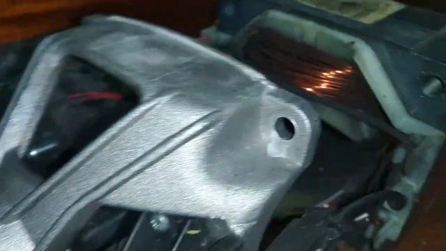 Крутится по кругу ручка программатора стиральной машины Indesit смотреть онлайн