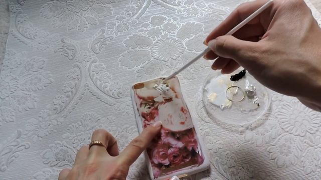 Обновляем старый чехол для телефона / We update the old phone case смотреть онлайн