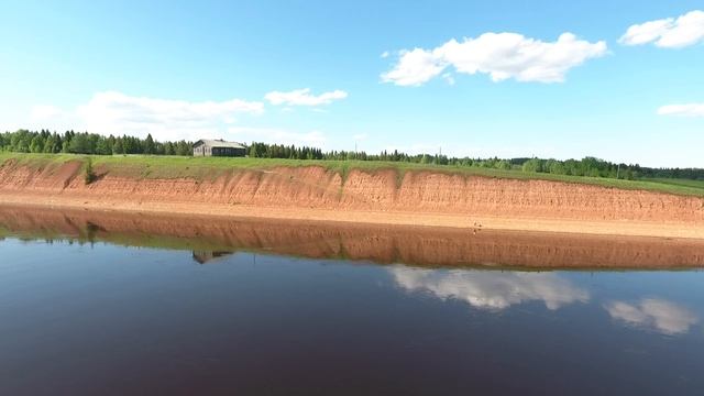 Под парусами на карбасе "Вашка" по реке Мезень смотреть онлайн