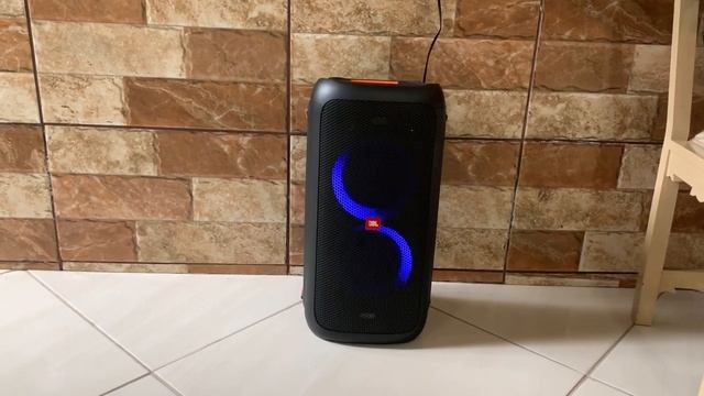 JbL Partybox 100 Extreme Bass Test смотреть онлайн