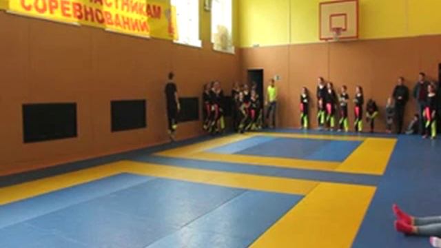 Трюки. Фрагмент открытого урока Школы танца АРТ-ФИТ смотреть онлайн