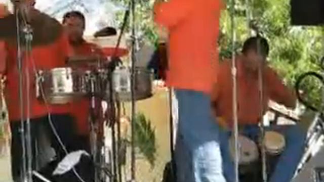 Bongo Solo смотреть онлайн