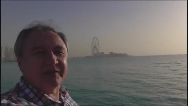 Самое большое в Мире колесо обозрения смотреть онлайн
