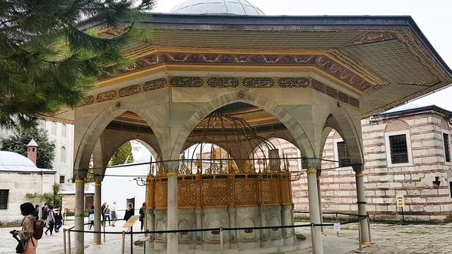 Istanbul's Blue Mosque and Hagia Sophia | Must-See Sites смотреть онлайн