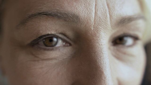 Жена Отказывалась Ухаживать За Его Больной Матерью и Вот Как Он Поступил