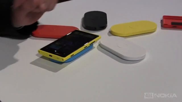 Обзор WP8-смартфона Nokia Lumia 920.mp4 смотреть онлайн