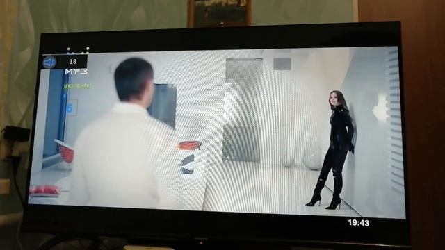 Безрамочный телевизор Skyworth 40Е20