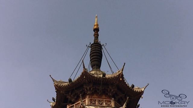 The top 6 temples to visit in Shanghai - Jade Buddha, Longhua, Qibao, Jing'an, Confucian Temples. смотреть онлайн