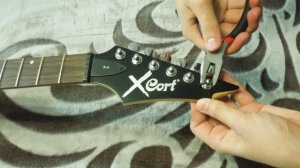 Как заменить струны на электрогитаре с тремоло