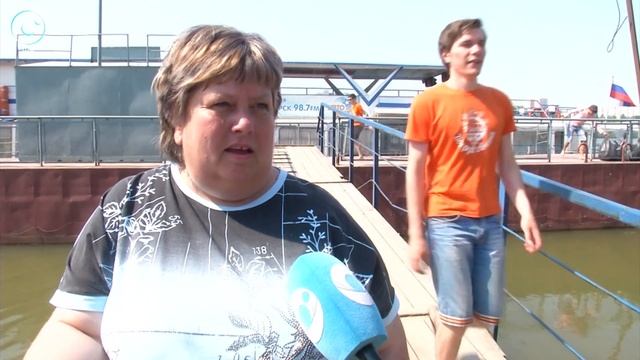 На острове Кораблик прошла молодёжная экологическая акция смотреть онлайн