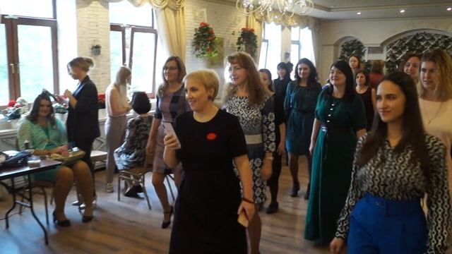 Танцы Фест женственности ролик смотреть онлайн