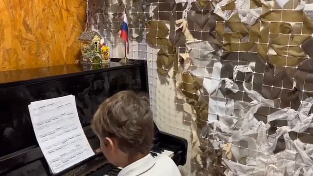 Сейчас наша Родина в опасности и каждый из нас должен помочь ей ВЫСТОИТЬ и ПОБЕДИТЬ!!! смотреть онлайн