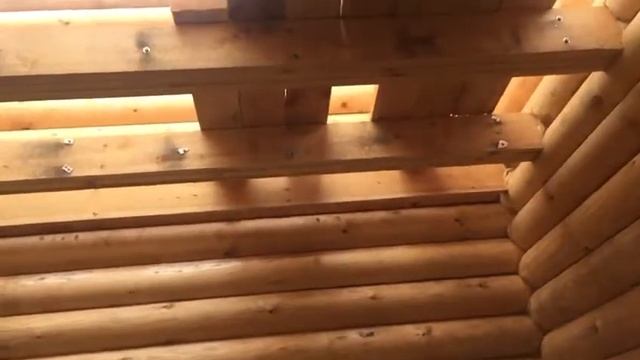 Строительство дома из оцилиндрованного бревна - Building a house from round logs смотреть онлайн