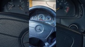 не открывается багажник  w210