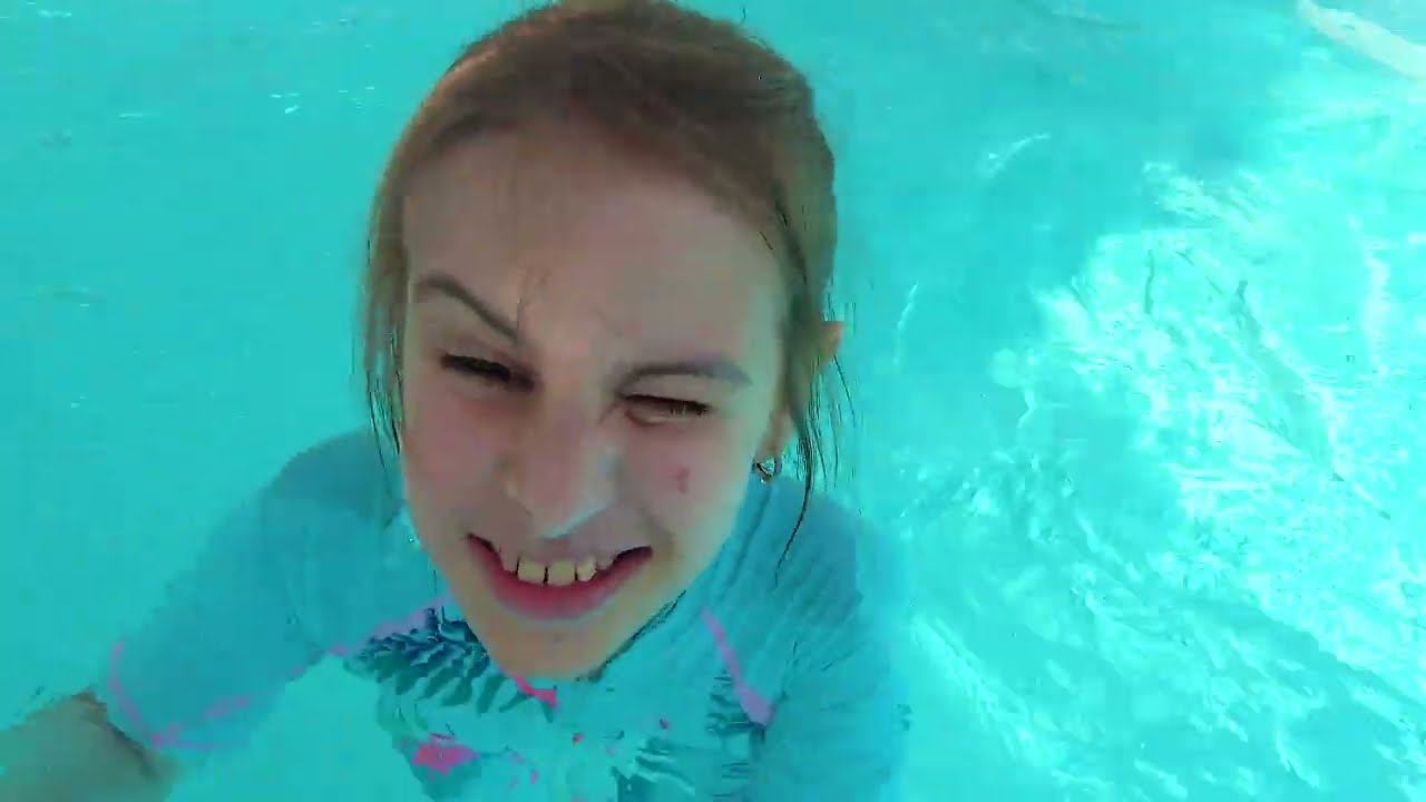 ВЛОГ День Рождения Макса и аква комплекс Бора Бора Анапа смотреть онлайн