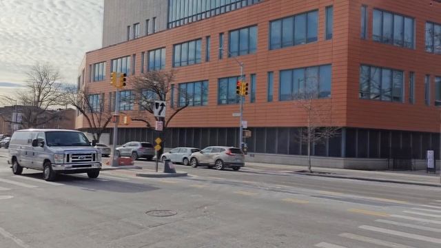 OnePlus 12 - OnePlus Is Back On Top! / Story Time With Uncle Floss