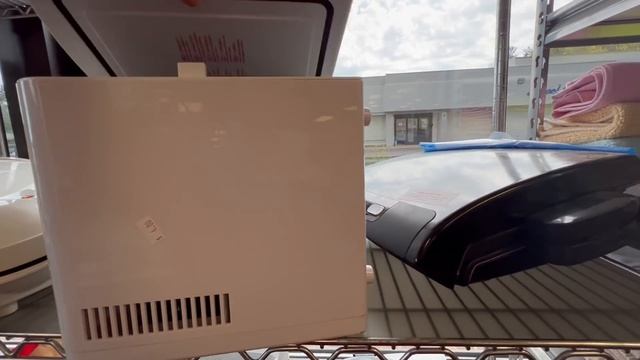 МАГАЗИН СЕКОНДХЕНД/ США/ смотреть онлайн