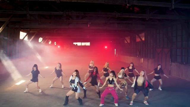 X:IN 엑신 'KEEPING THE FIRE' Performance Video смотреть онлайн