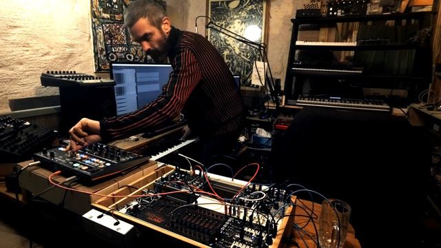 Space Synth Traffic Jam #20 смотреть онлайн