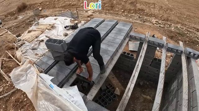 "Guiding Light: A Teacher's Lifeline for a Nomadic Mother" 2023 смотреть онлайн