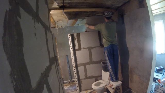 Ремонт ванной комнаты своими руками, монтаж пазогребневых плит, технология укладки смотреть онлайн