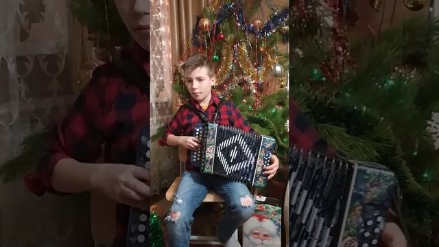 Русская народная песня ,,Катюша'' смотреть онлайн