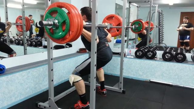 28 09 Понед Присед в раме 195х3 смотреть онлайн