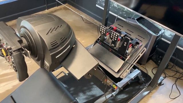 Next Level Racing F1GT and F-GT Simulator Cockpit Differences смотреть онлайн