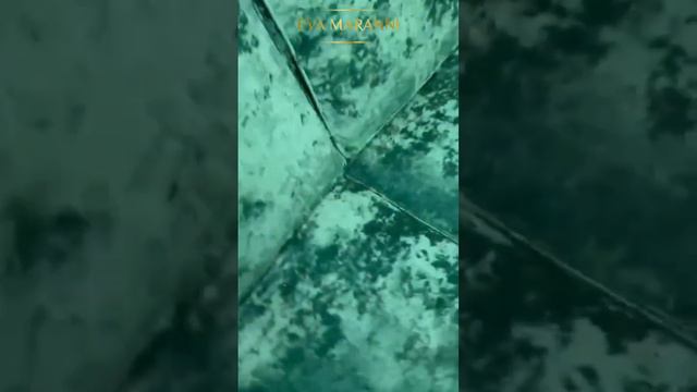 Диван Англия от EVA MARANNI в состаренном микровелюре - для заказа звоните +7 495 796 30 74 смотреть онлайн