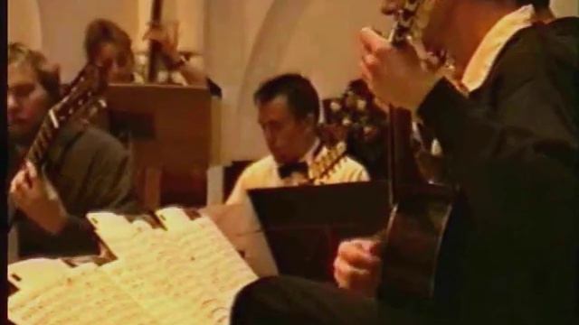 BOCCHERINI - Fandango Concerto (Mov. 3 & 4) by Het CONSORT смотреть онлайн
