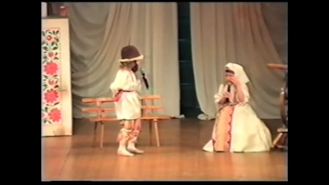 Юлия Фиалковская На сцене с 6 лет смотреть онлайн