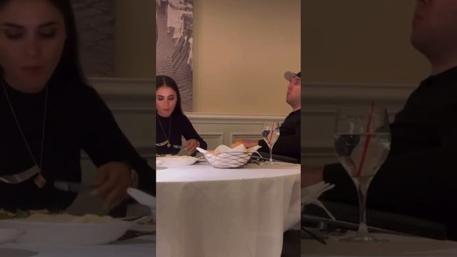 Магомед Абдусаламов с женой отмечают юбилей #mashallah #alh смотреть онлайн