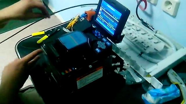 Зварювання оптичного кабелю смотреть онлайн