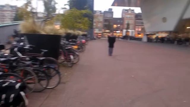 Амстердам. За музеем Ван Гога. смотреть онлайн