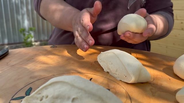 Pide: Turkish Pizza Recipe - Village Cooking смотреть онлайн