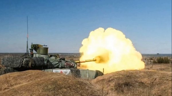 Un carro armato ha seminato il panico tra le forze armate dell'Ucraina.