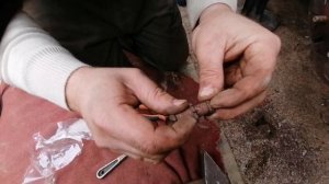 Замена колодок ручника Nissan x-trail.