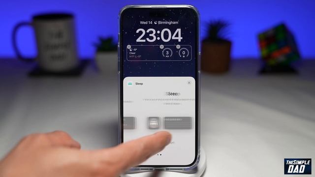 How to Add Sleep Widget to IPhone Lock Screen iOS 16.2 (2022) смотреть онлайн