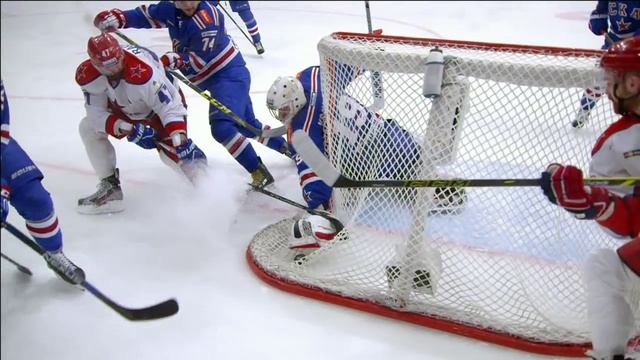 Alexander Radulov slashes Mikko Koskinen on his glove смотреть онлайн