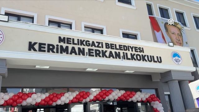 KAYSERİ - Bakan Özhaseki, Dr. Rasime Erkan Anaokulu ve Keriman Erkan İlkokulu açılışını yap смотреть онлайн