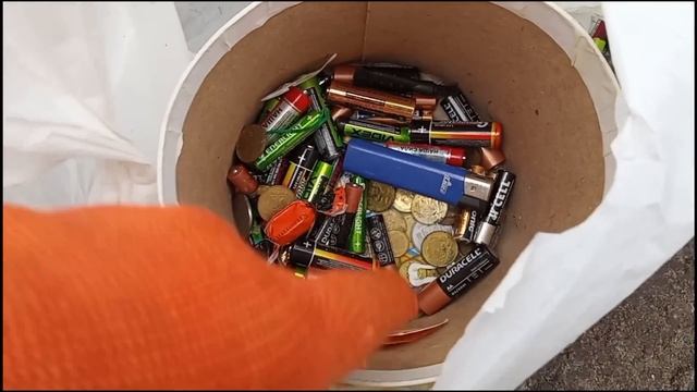 Находки из мусорных баков смотреть онлайн