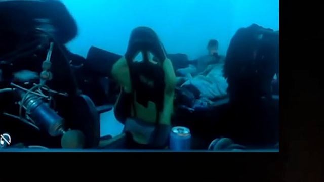 Глуми Пугается смотреть онлайн